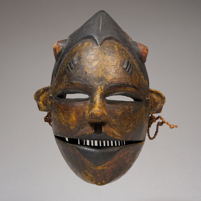Elu Spirit Mask