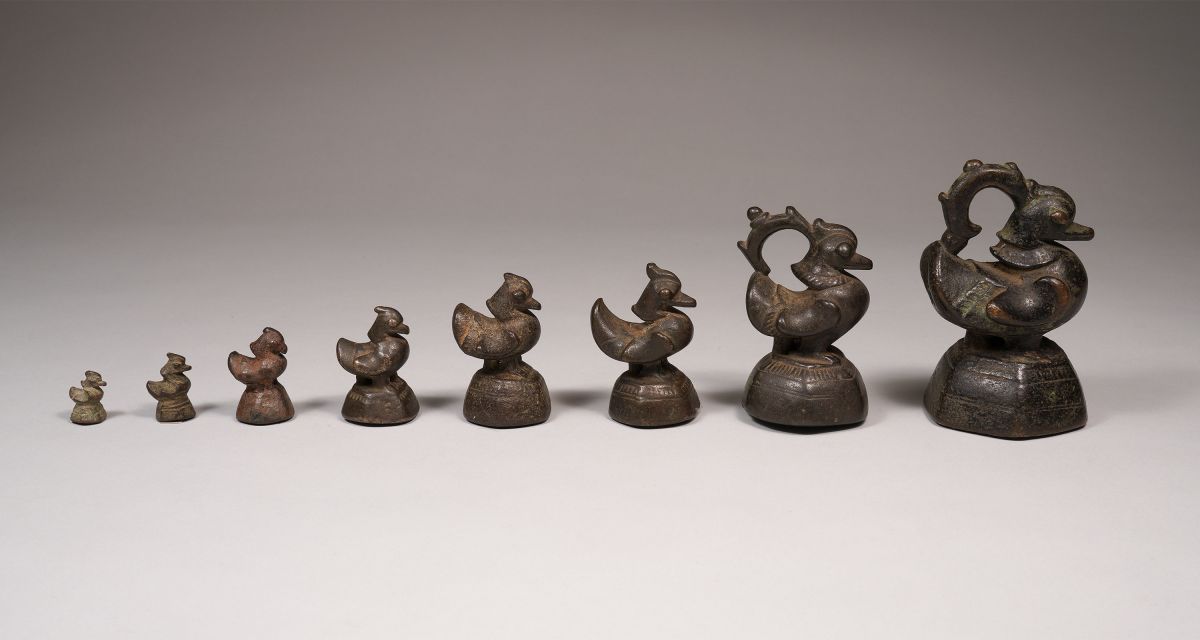 <?php echo Set of 8 Opium Weights?>