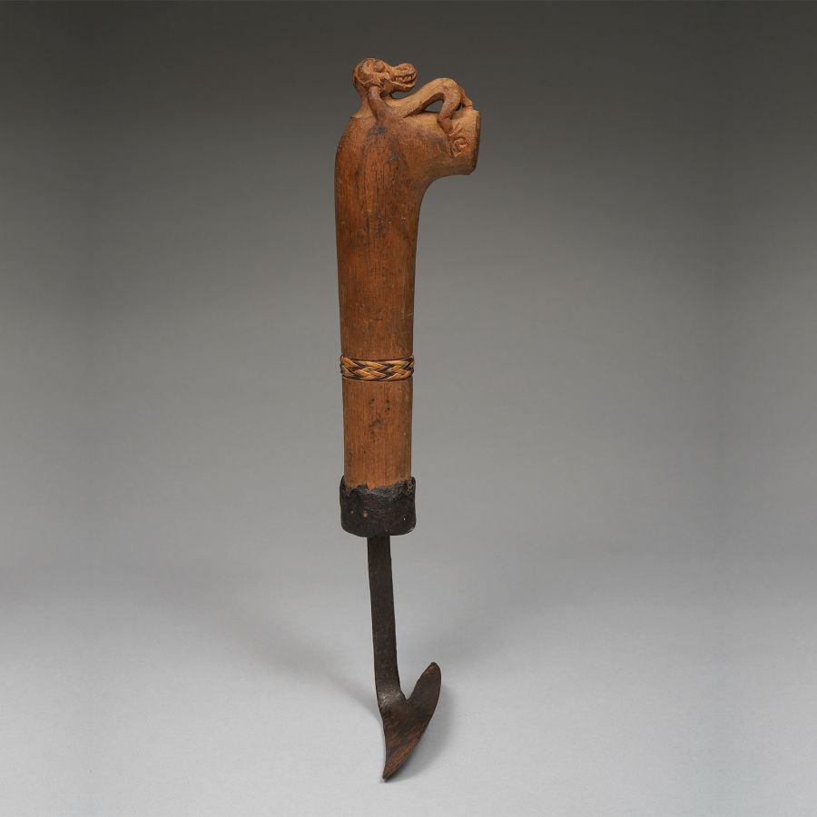 <?php echo Woman's Wedding Hoe?>